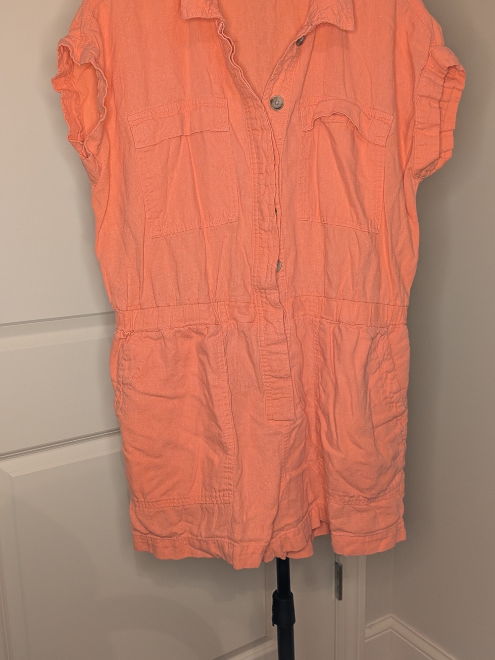 Universal Thread Coral Short Sleeve Romper